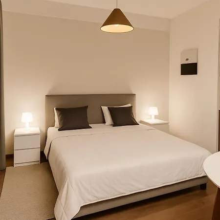 Sea View In Centre Apartment